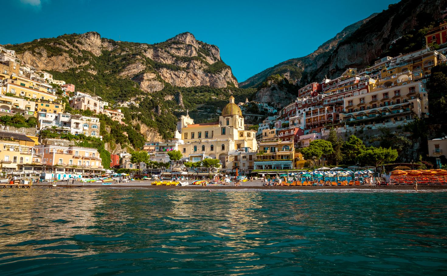 Arrangement of buildings on the steep cliff of the Amalfi Coast.