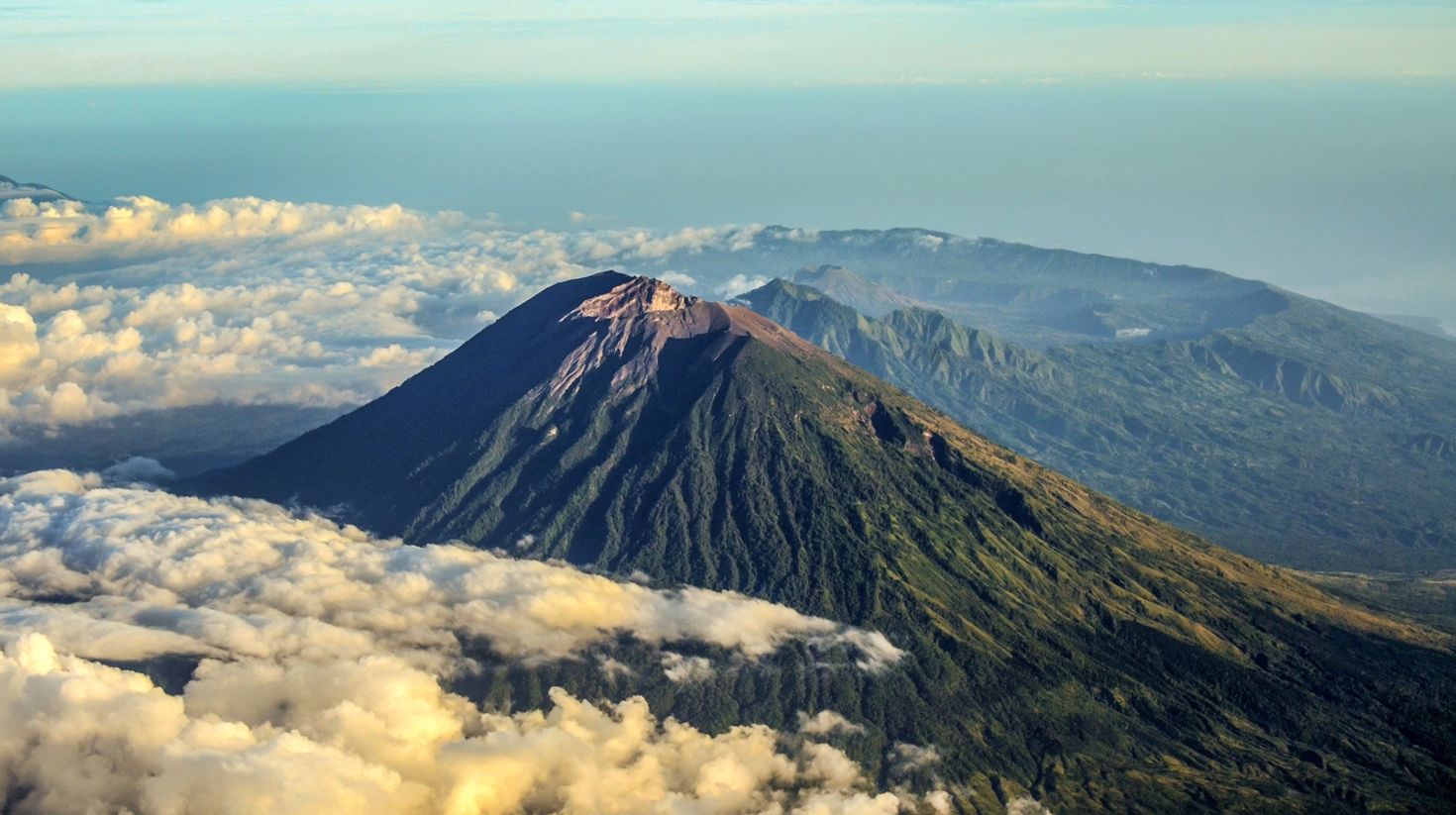 When it comes to hiking in Bali, Mount Agung is the toughest.