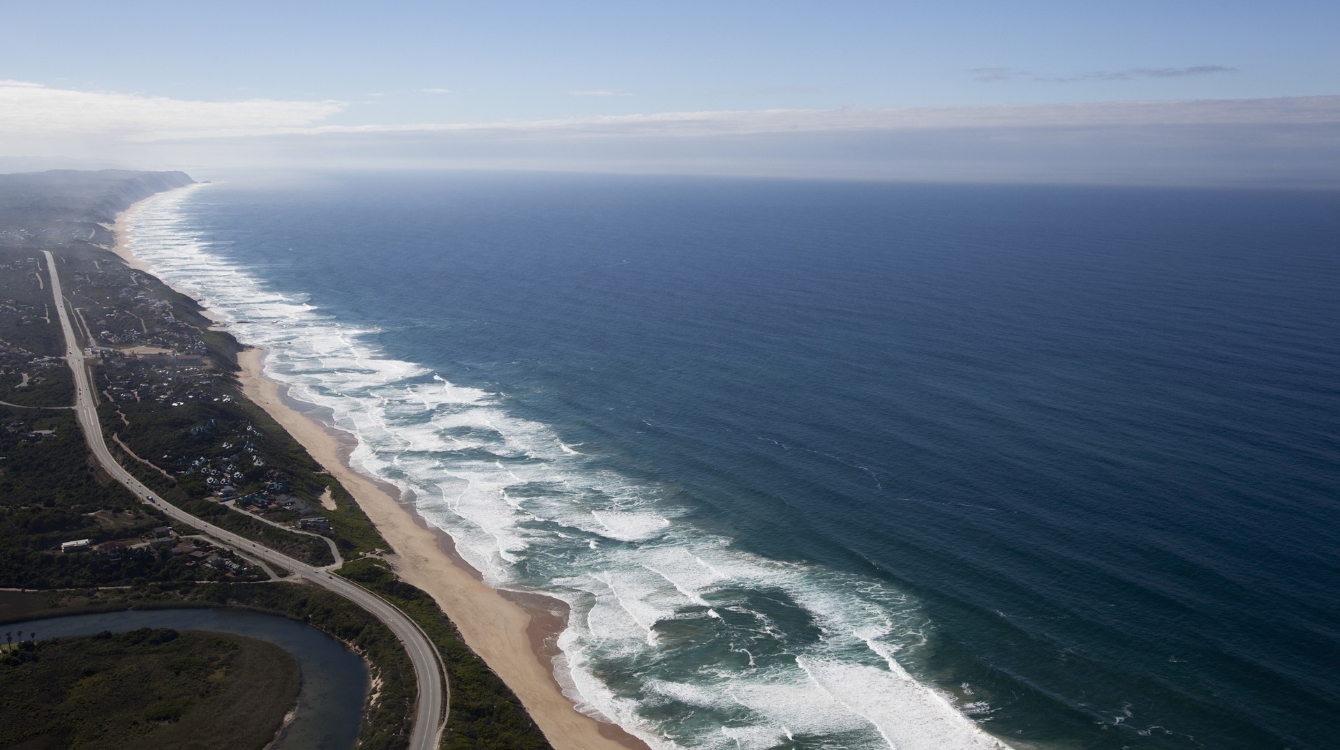 Wilderness Beach is one of the many scenic locations along the Garden Route Stretching over 300km of scenic road, Garden Route is a must-do experience in South Africa. The Garden Route stretch is a must-visit holiday destination.