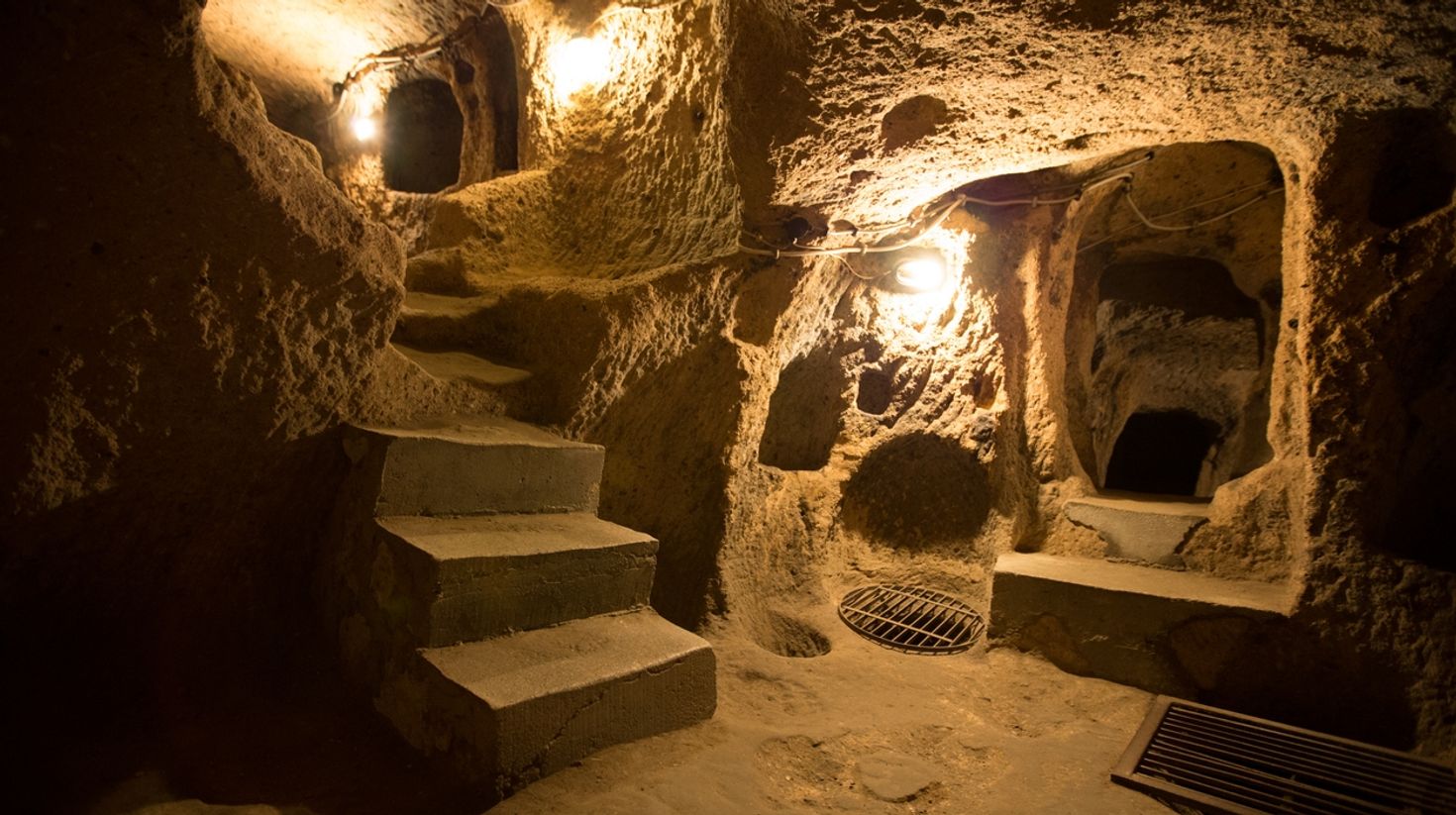 One of the top places to visit in Turkey is Derinkuyu.