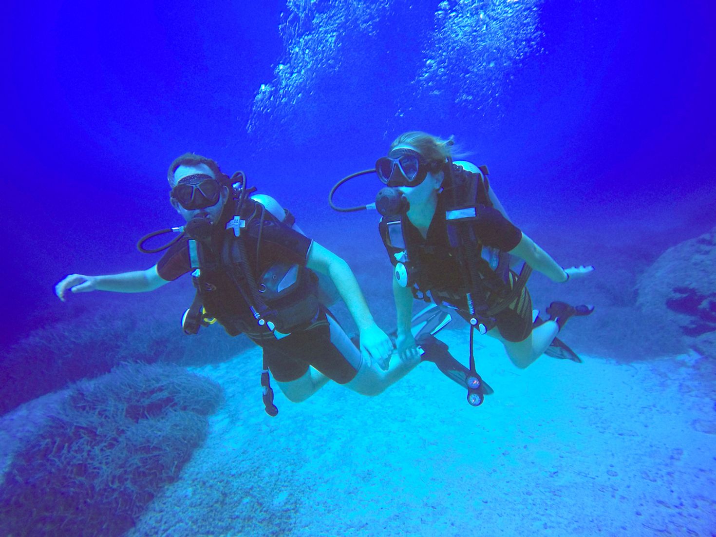 Things to do in Dubai scuba diving