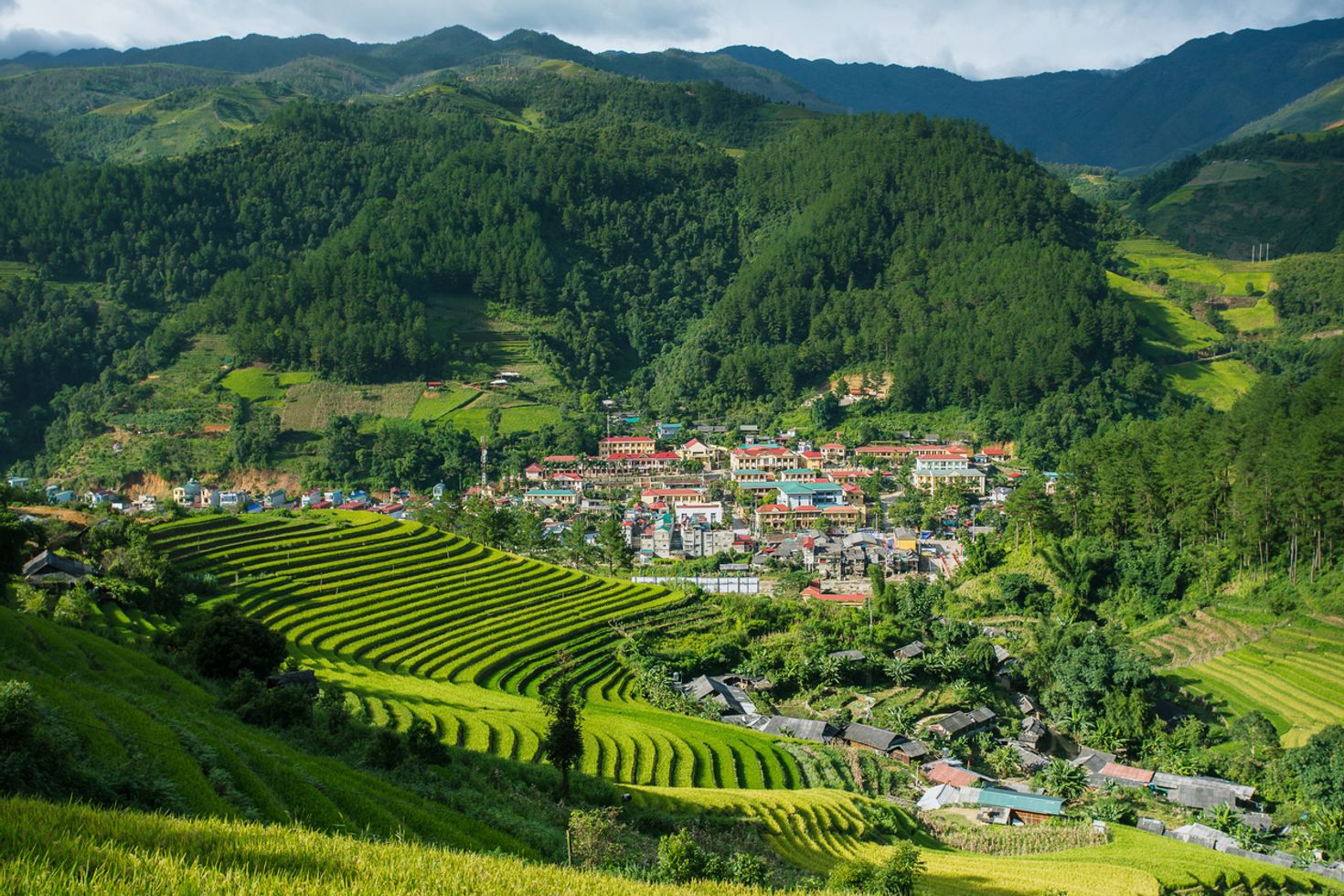 Trekking in sapa town