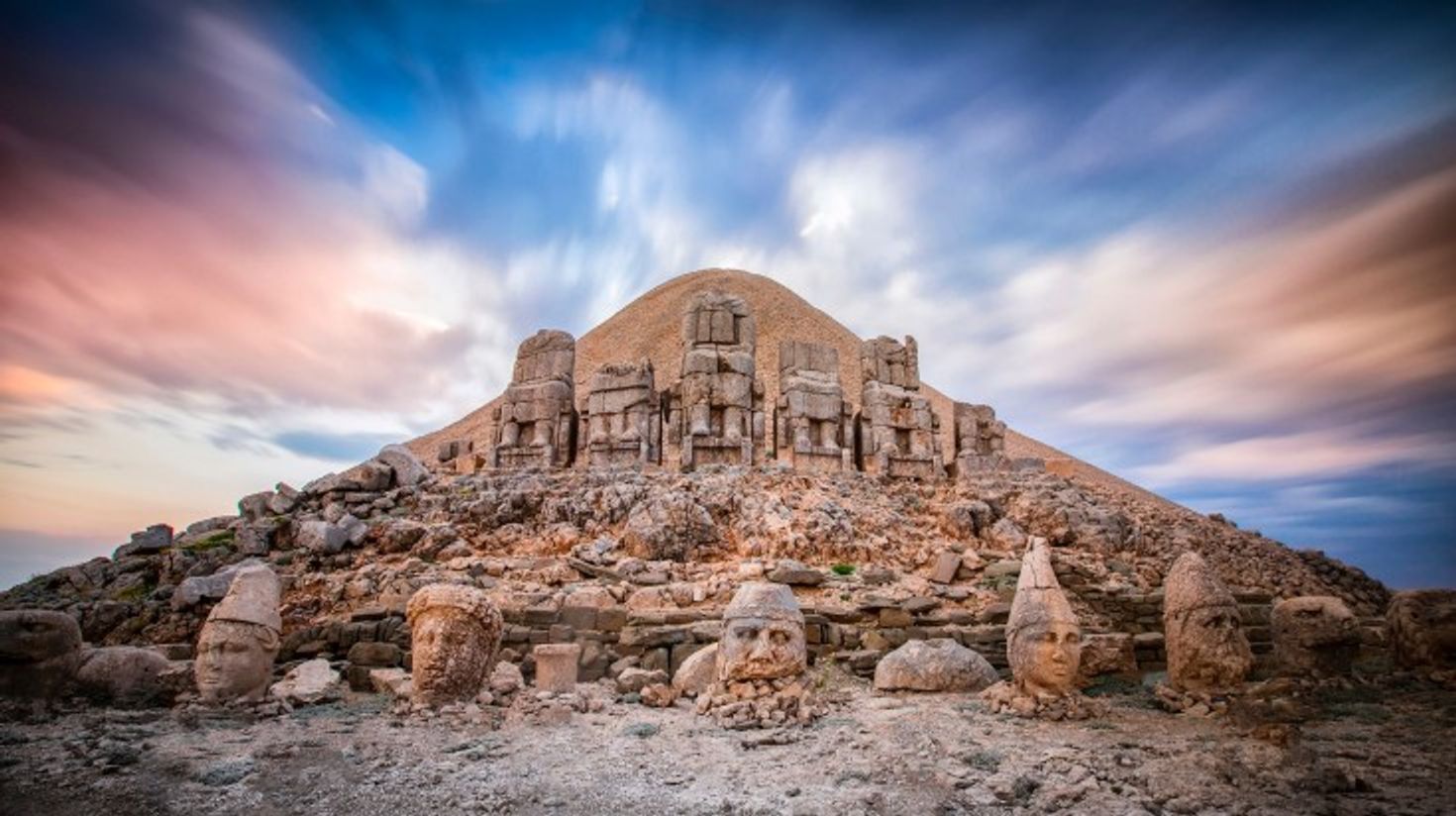 Ancient ruins of statues at Mount Nemrut.