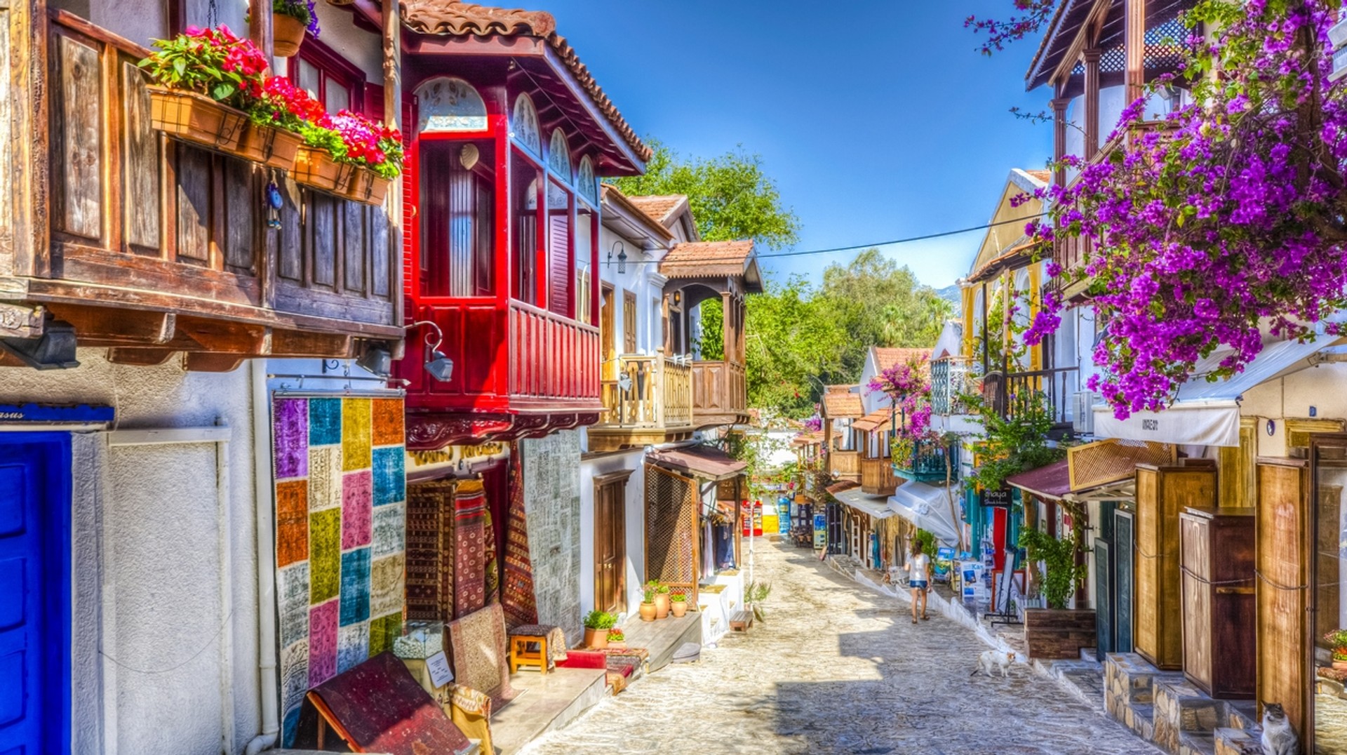 Roam around the streets of Antalya and take in the beauty of the gorgeously decorated houses in March. Look at the Ottoman-style houses in Antalya in Turkey in March.