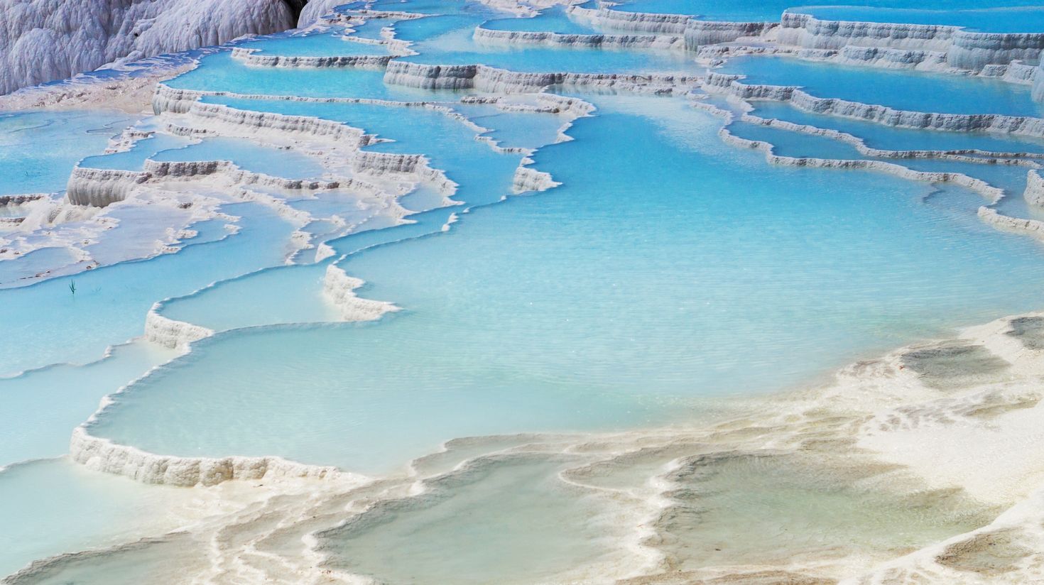The famous hot springs in Pamukkale.