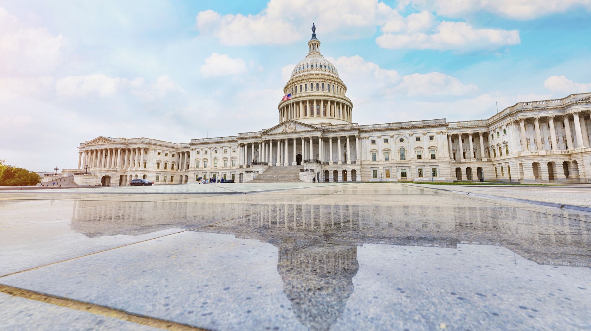 The United States Capitol Building offers guided tours where you can learn about American history. See the Capitol Building in Washington D.C. while spending 2 weeks in USA.