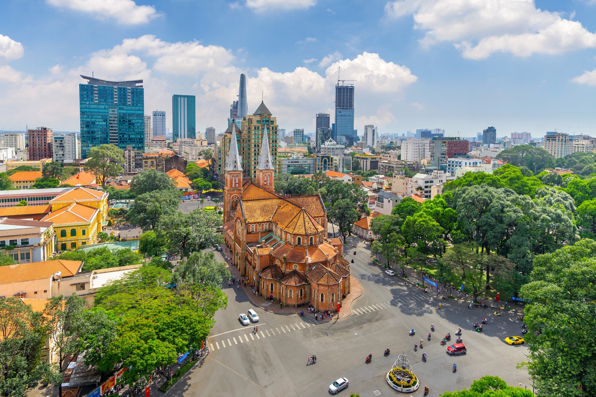 Ho Chi Minh City has many colonial landmarks that you can visit when spending 5 days in Vietnam. Ho Chi Minh City is a top spot to visit when spending 5 days in Vietnam.