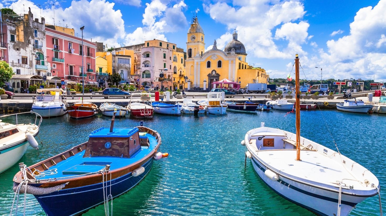 Capri has something for everyone, whether you&rsquo;re traveling with your family, friends or solo.