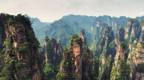Zhangjiajie National Forest Park (Avatar Mountains)
