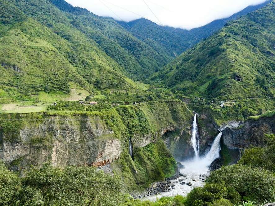 Tours and trips in Banos