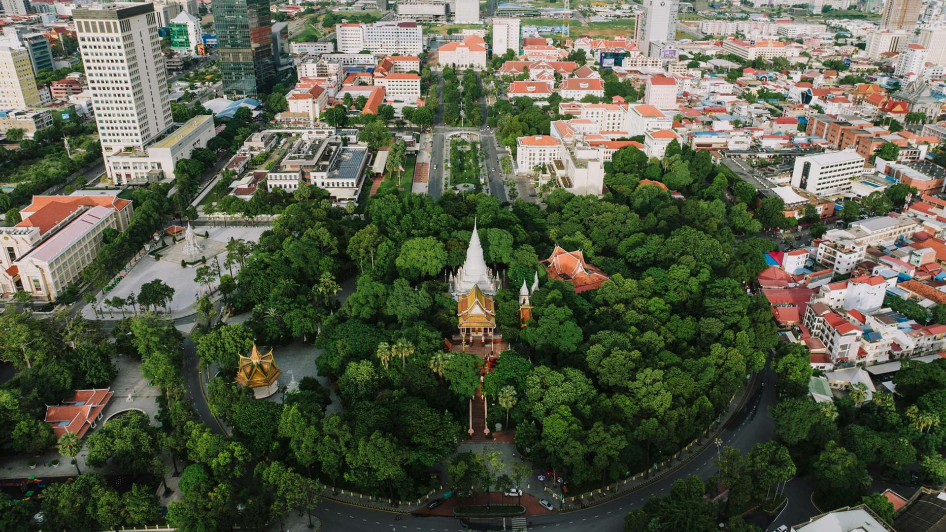 Phnom Penh Tours and Trips